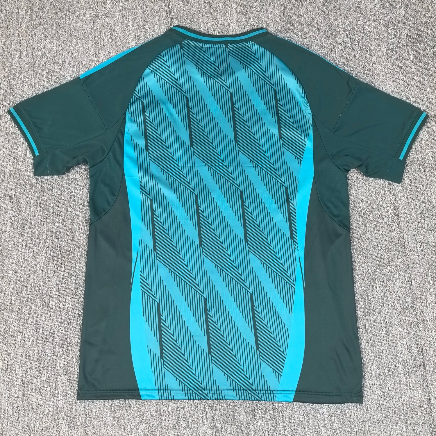 Trikot Bayern 2025-2026