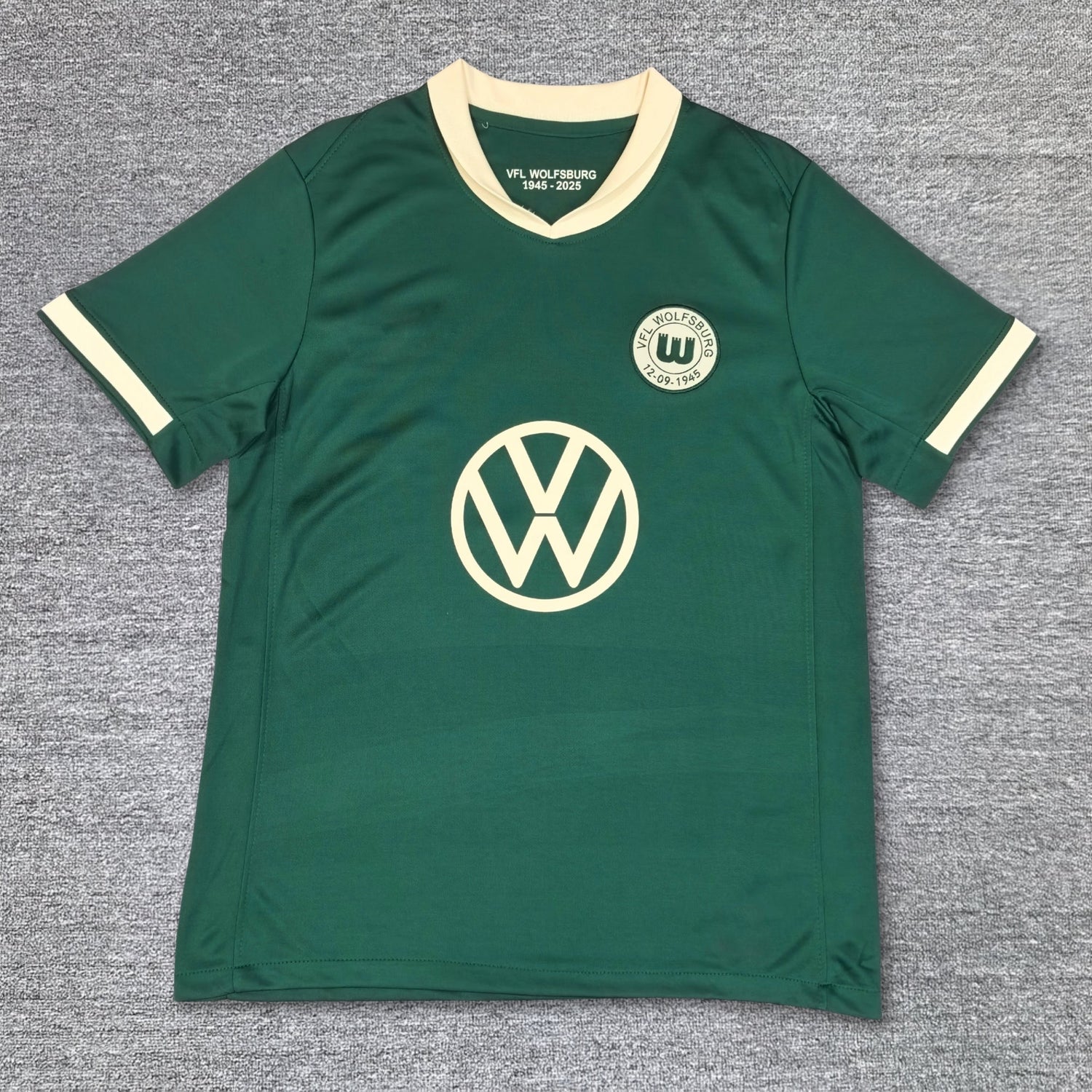 Trikot Wolfsburg 2025-2026